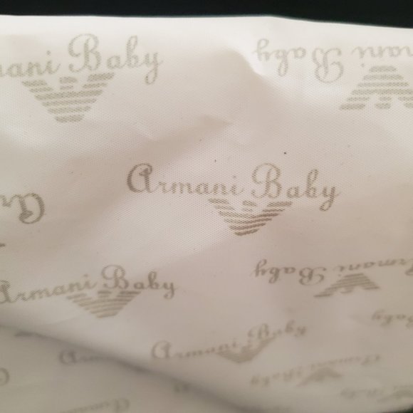 ARMANI BABY Diaper Changing Messenger Bag - Condition Showroom Never used. - Picture 13 of 13
